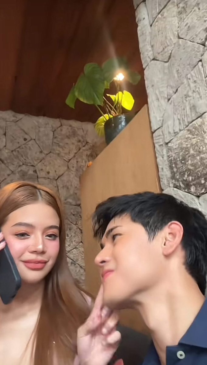 So proud kami sa inyo Dustin and Bianca 

DUSTBIA GATEWAY2 FOREVER 
#DustBiaTeamLAVan