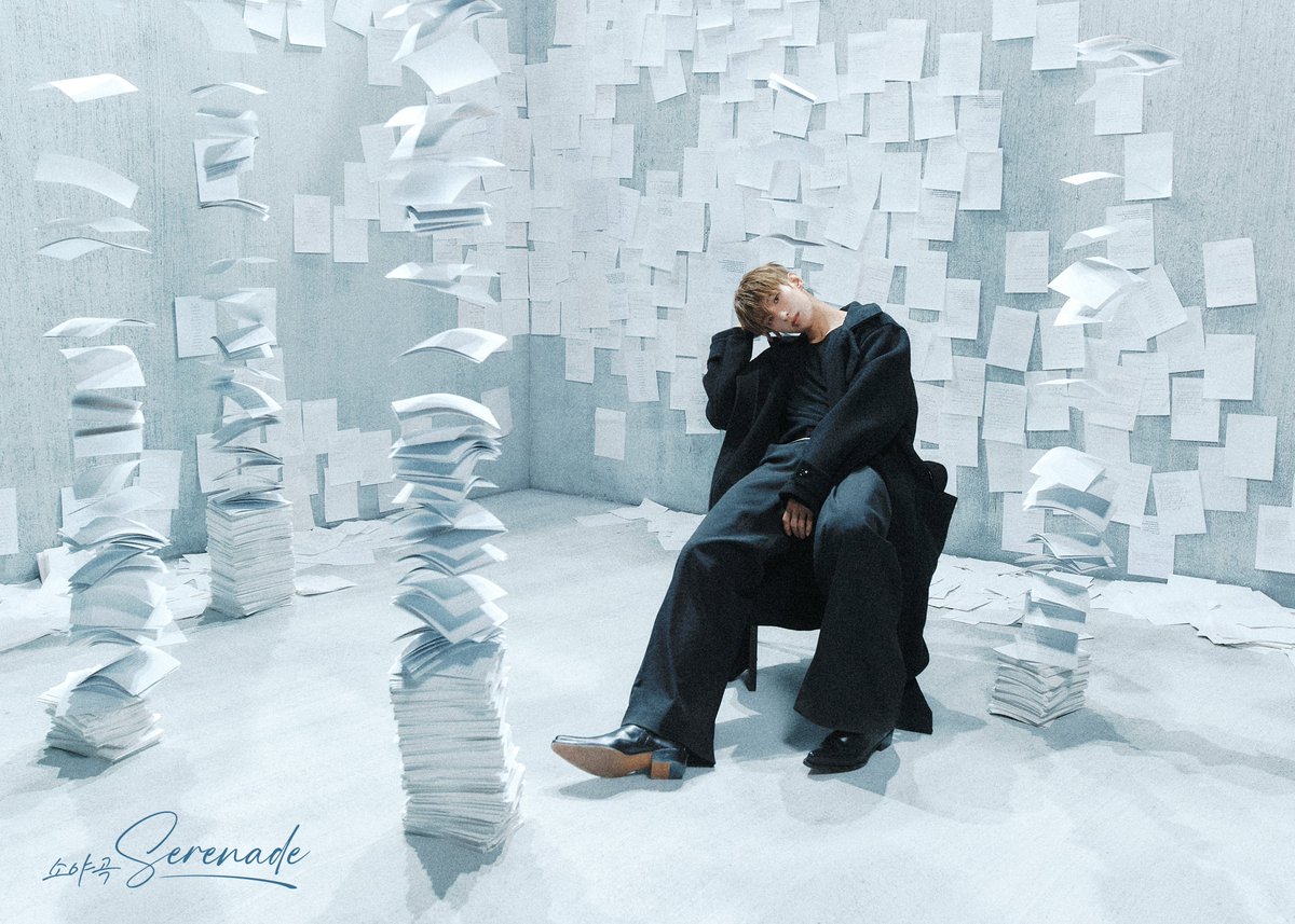 𝐃𝐊 X 𝐒𝐄𝐔𝐍𝐆𝐊𝐖𝐀𝐍
1st Mini Album ‘소야곡’

Official Photo 청흔 (靑痕) Ver.
#DK #도겸

2026.01.12 6PM (KST) / 4AM (ET)

#DxS #도겸X승관
#소야곡 #Serenade