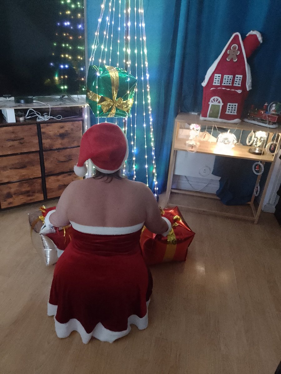 Cam4 Italia (18+) tweet media