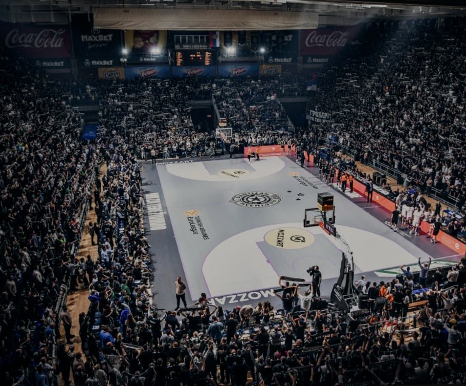 PartizanBC's tweet photo. Partizan Mozzart Bet dočekuje Olimpijakos u hali "Aleksandar Nikolić"!⚫️⚪️

🔗 https://t.co/rpdVYeIpJH

#KKPartizan #EuroLeague https://t.co/533Gz3w87J