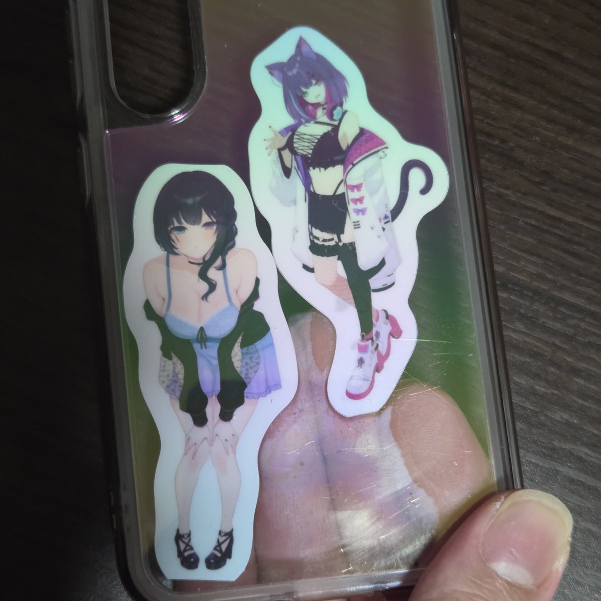 Nikkoro19941126's tweet photo. 帰ってきたら届いてた!!
スマホカバーに三枚は厳しかった
( ；∀；)
#しあ姉見て https://t.co/qSFxv5qXFp