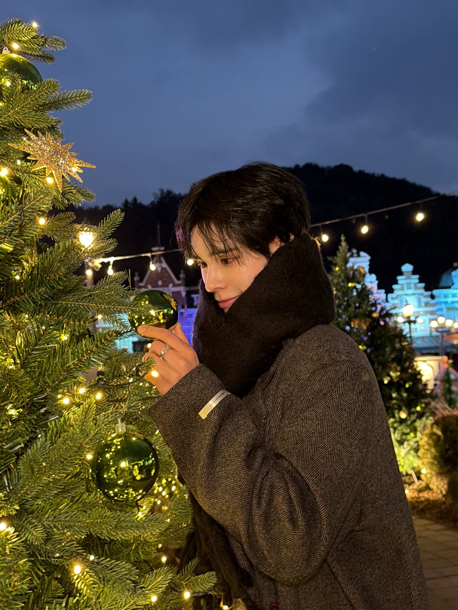 러비티 For us 잘 들었어요?!?!
미리 메리 크리스마스🎁❤️
#세림