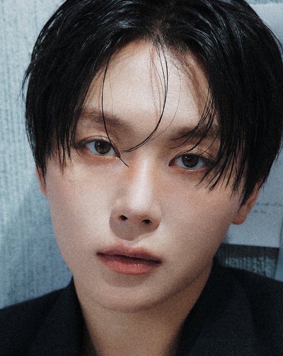 아... 
버석한 윤앤부로 같이두면 진짜 아름답다..........