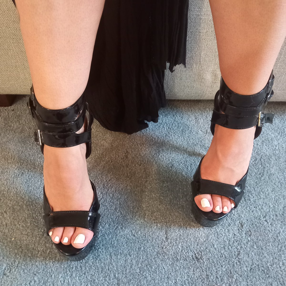 Kinky La Belle - Femdom Goddess tweet media