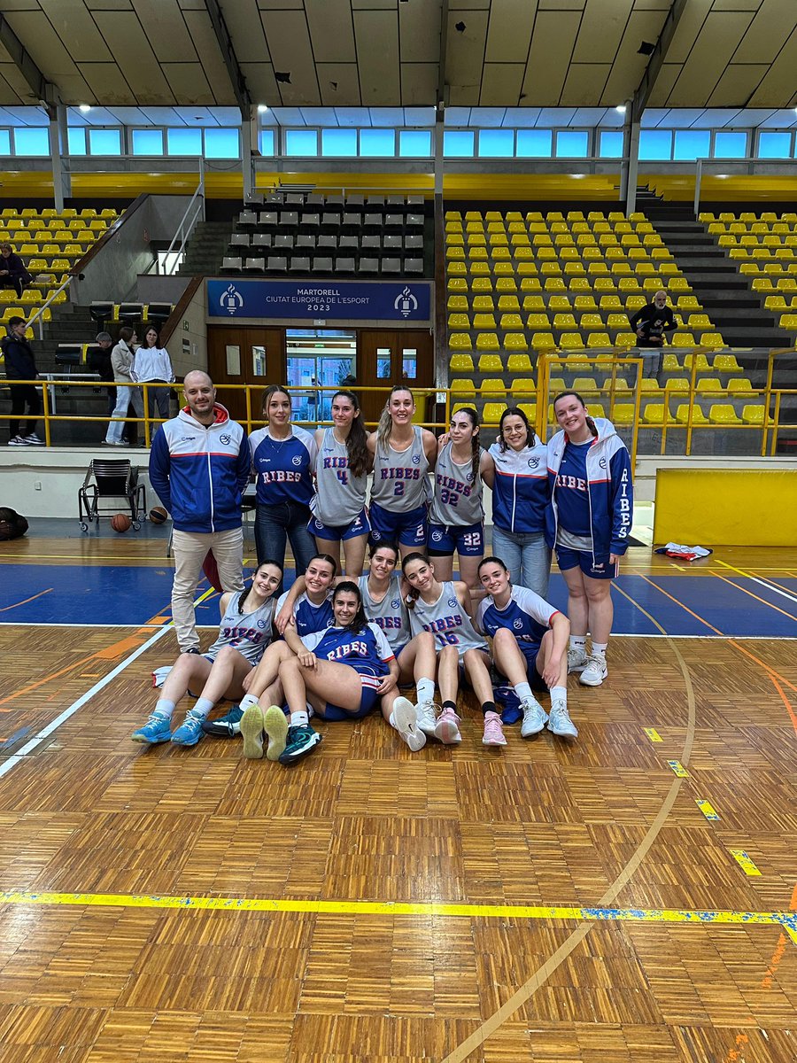 🔵⚪️ SÈNIOR FEMENÍ ELS BESSONS
«Aconseguim la cinquena victòria consecutiva de manera diferent...(…) Per sort el domini del rebot, i la bona feina en defensa no van fer perillar la victòria».

#basquetribes #adnribes #spribes #esportribeta

<a href="/santperederibes/">Sant Pere de Ribes</a> <a href="/CB_Martorell/">Bàsquet Martorell</a>