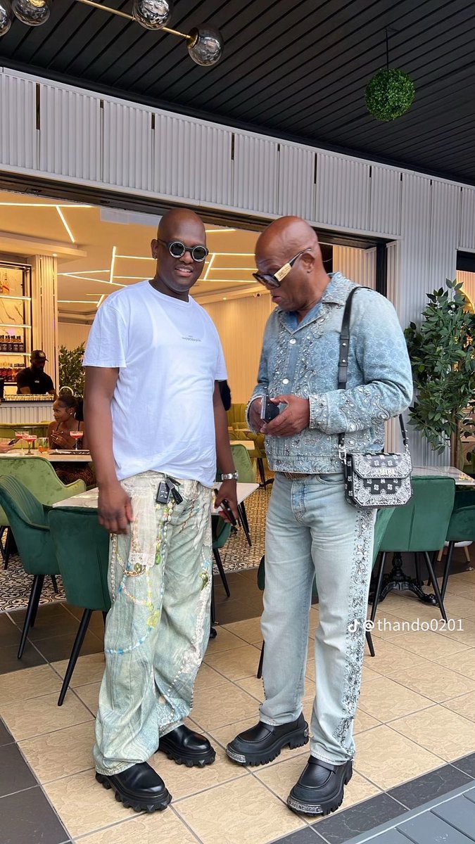 Kgothatsoxo's tweet image. Being a fashion gent must have age limits