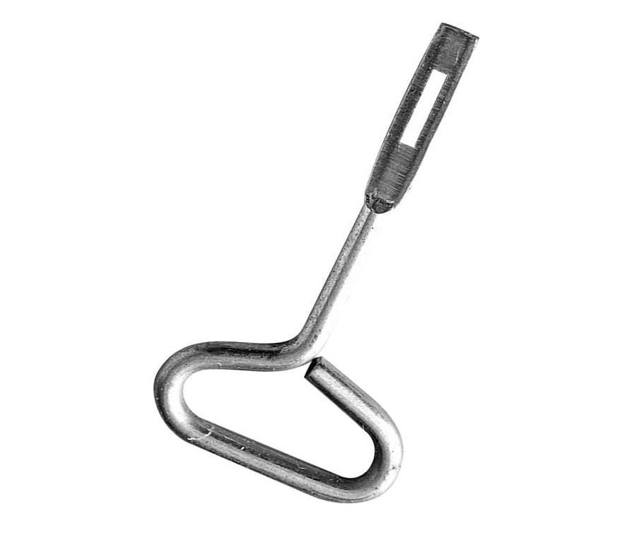 Buddy: This year baby I'm giving you da key to my heart this Christmas.

Misses: Oh dear Jesus dats some... Wait... Is this the key to a can of corn beef hash?

Buddy: Ya like I said da key to my heart.