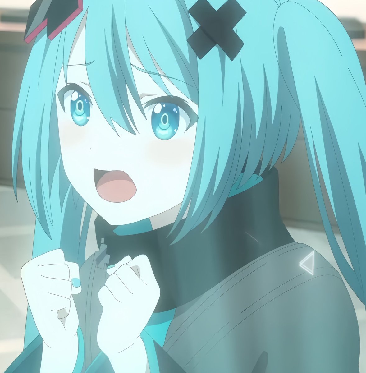 586Castro's tweet image. ただいま〜 やる気でない😪。片付けタイム。ゆっくりする日 🛁 🍸