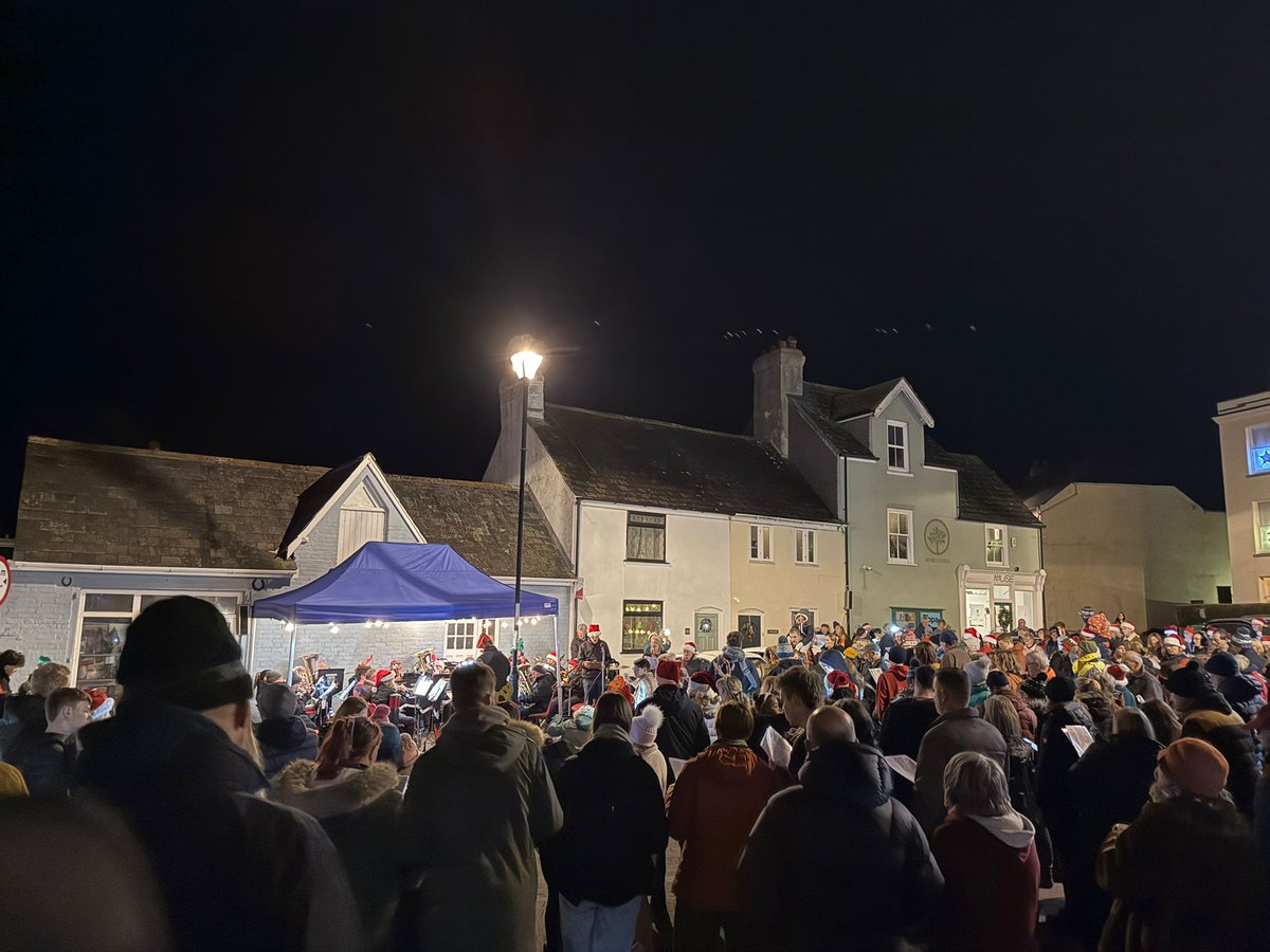 WeymouthConcertBrass tweet media