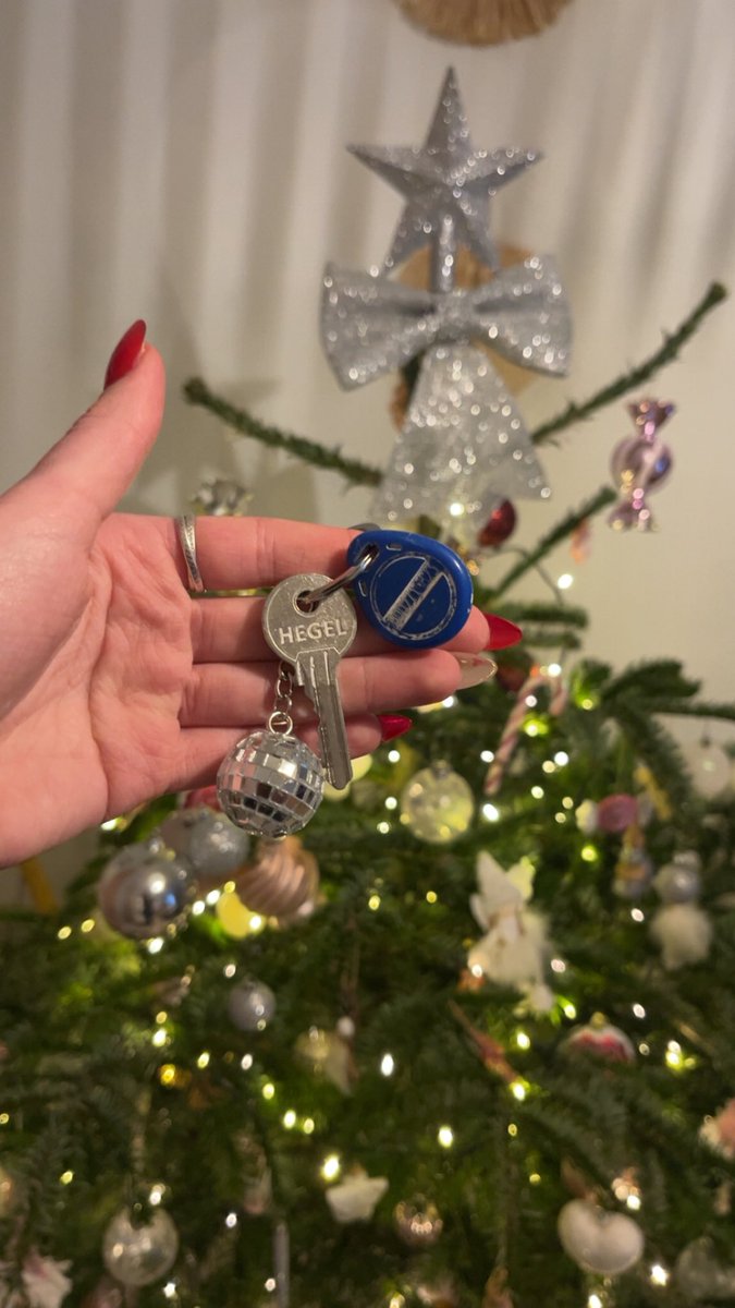 didoule58's tweet photo. Certainement mon plus beau cadeau de Noël ✨ https://t.co/LoMEVSBBMG