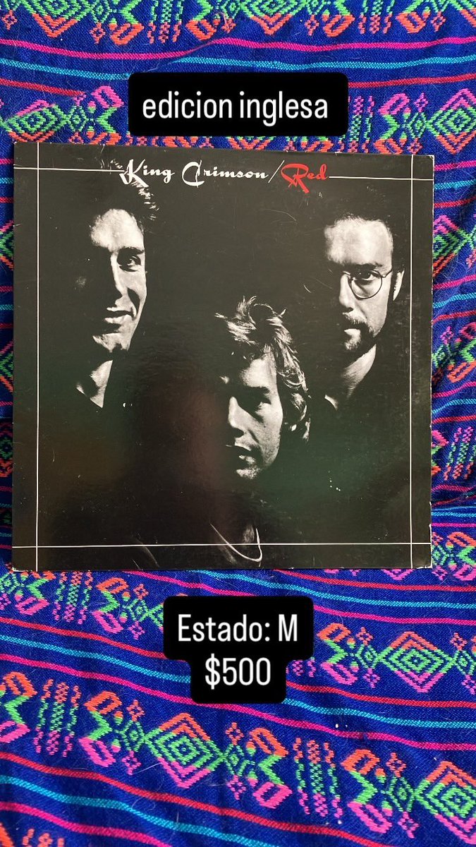 ¿qué tranza pandilla?
ando acomodando mi acervo musical y estoy vendiendo estos disquirous, aprovechen la oferta y las fechas para dar el mejor regalo, un disco, ahí les van