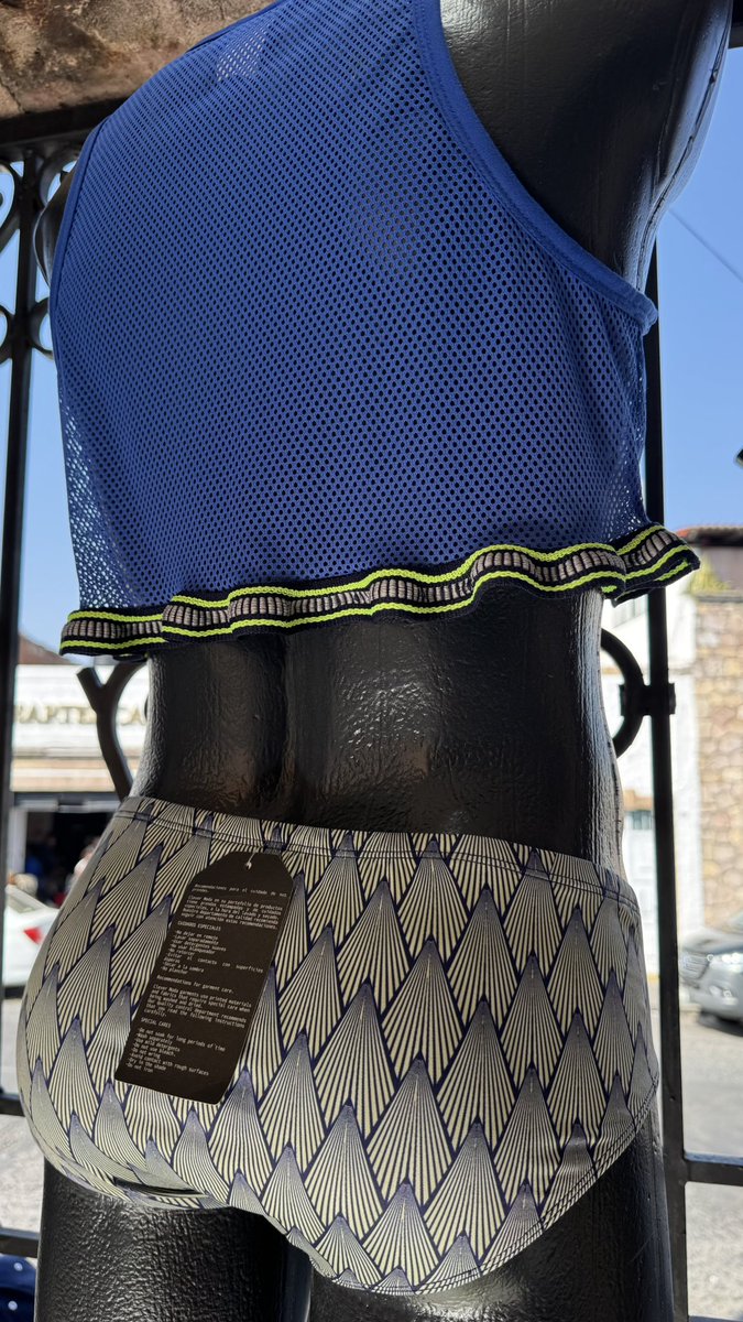 DeInterios's tweet image. Descuento desde el 20% hasta el 50%
23 y 24 de diciembre de 2025.