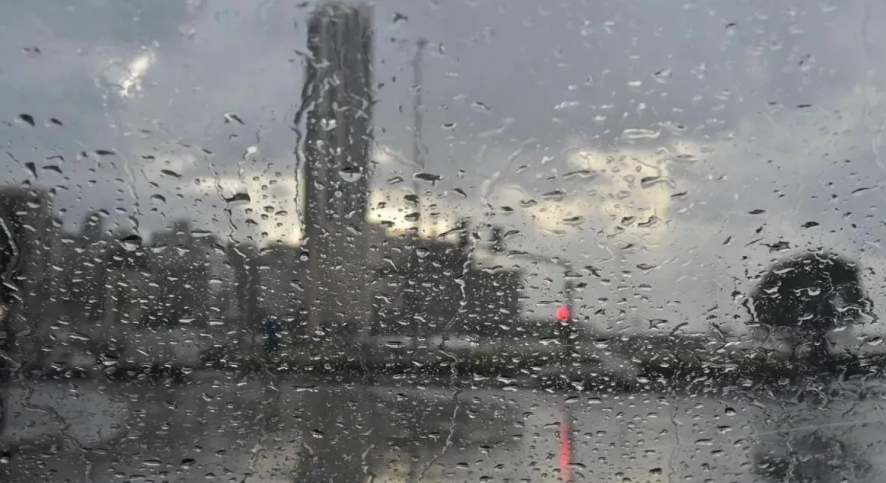 طقس العرب: تغيرات مرتقبة على الأنظمة الجوية تعيد الأمطار إلى الأردن نهاية العام 