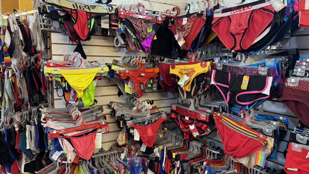 DeInterios's tweet image. Descuento desde el 20% hasta el 50%
23 y 24 de diciembre de 2025.