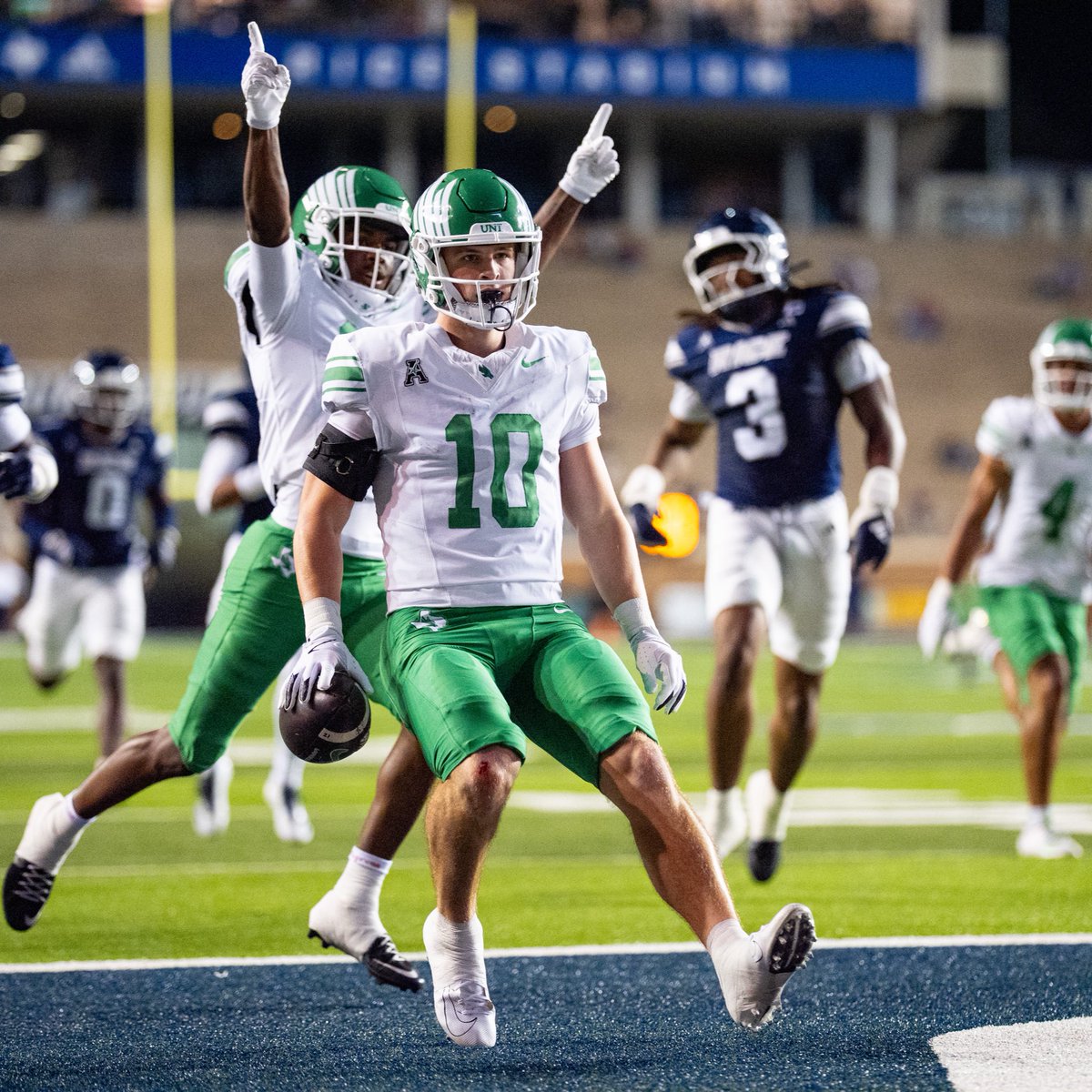 Doug Waters tweet media