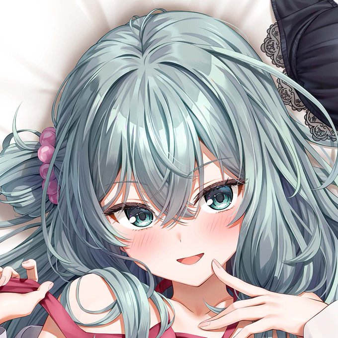 【C107/冬コミ/抱き枕カバー/新作告知②】
「まゆ」
イラストはclearさん(@clear_LO_)です。

2026年1月6日までの受付となります。
全体プレビュー画像や詳細、ご注文はこちらから⇒https://t.co/wBiqsfUGQE 