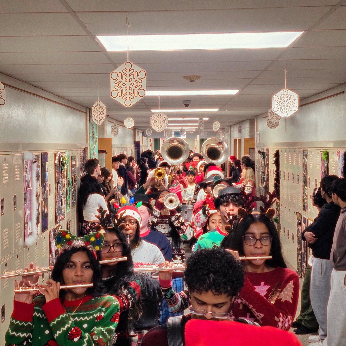 JFK Bands tweet media