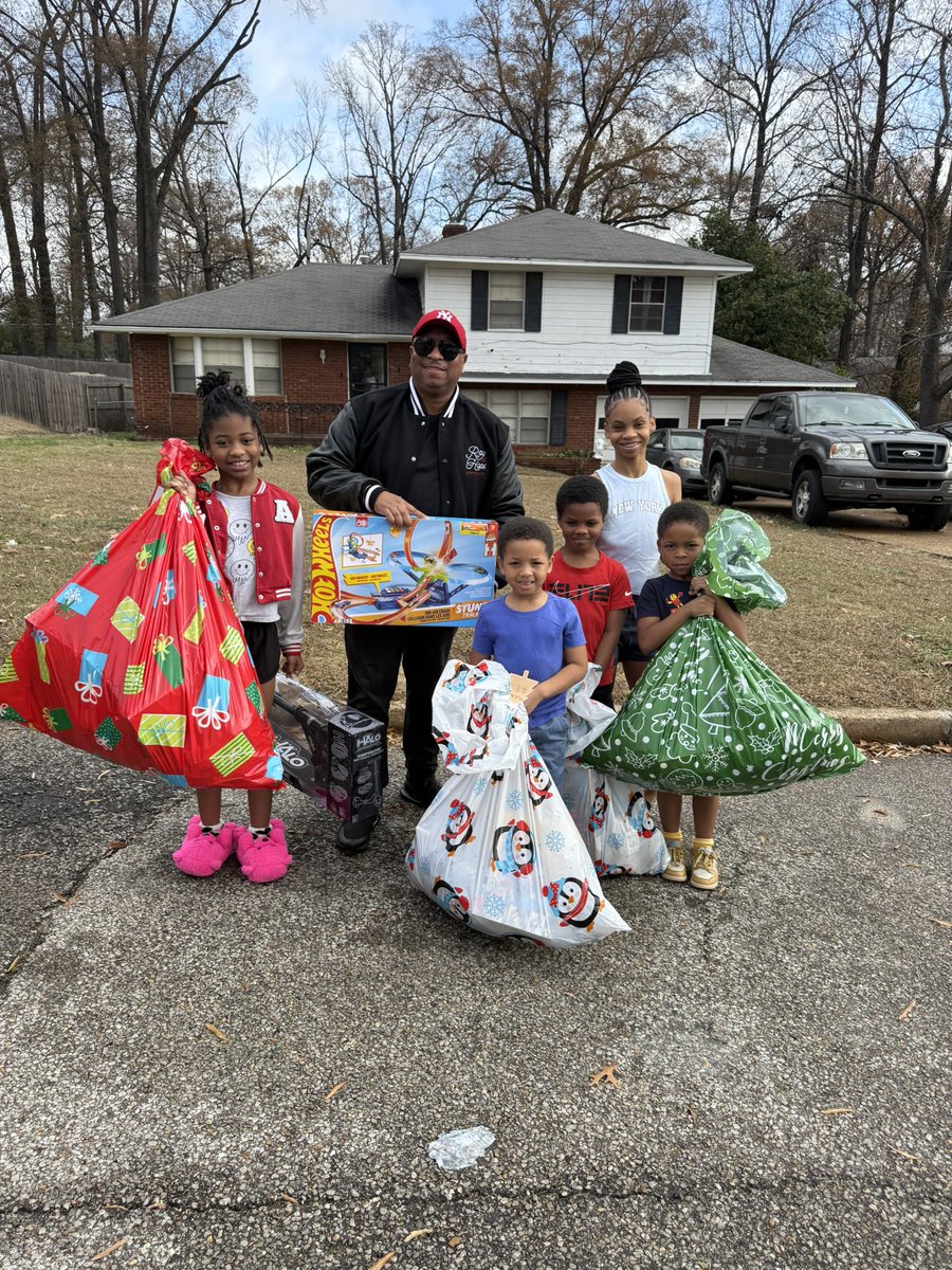 Dr. Joris M. Ray tweet media