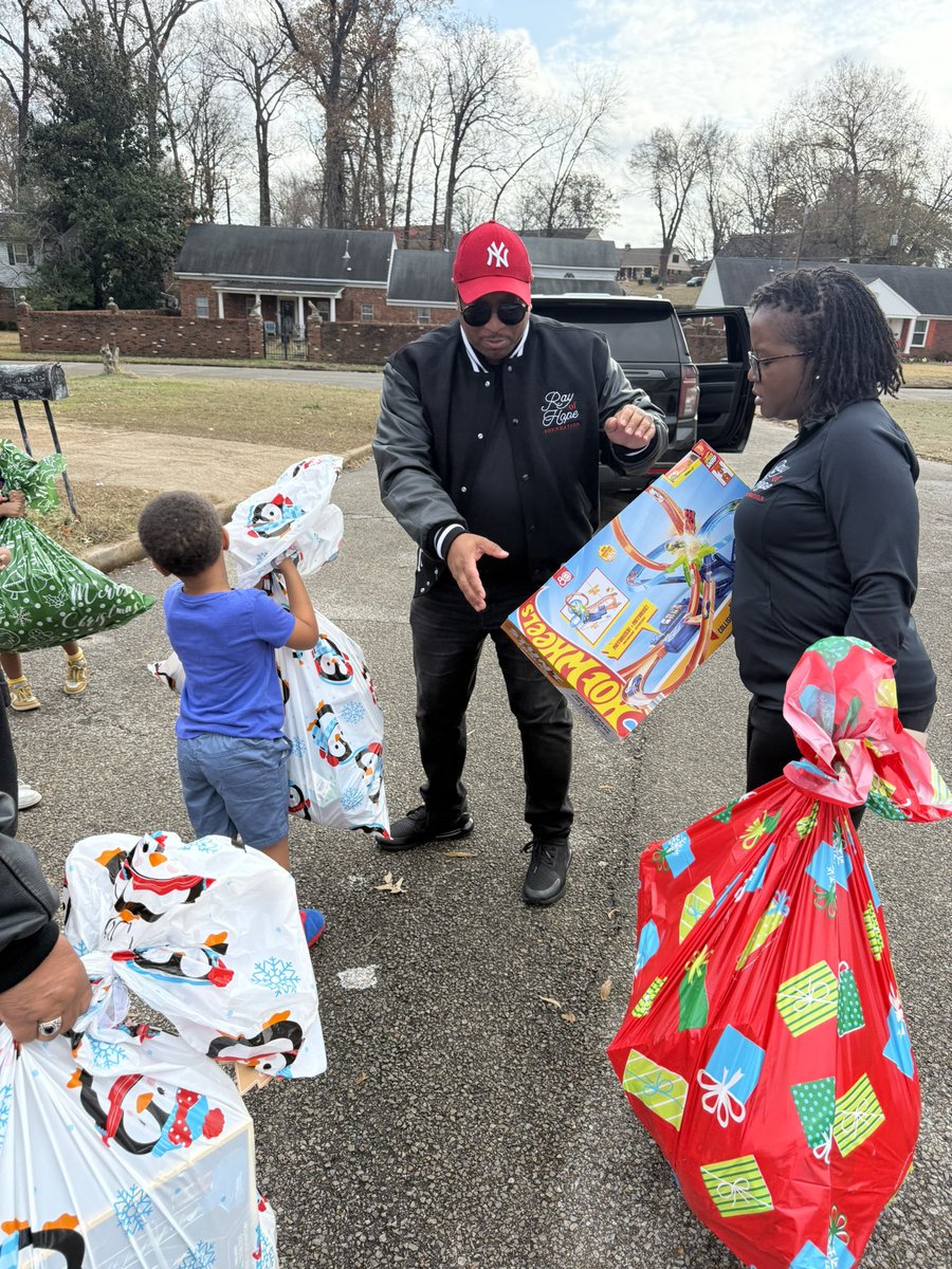 Dr. Joris M. Ray tweet media