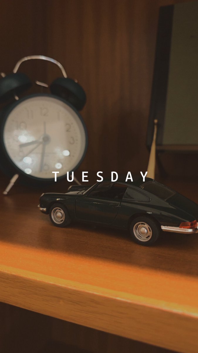 L2eem's tweet image. مساء الخير .. معاكم جابر ، الفائز بجائزة أسوء مصور في سنة ٢٠٢٥ .. المهم ، ماعلينا ، منو يعرف مكان القهوة ؟