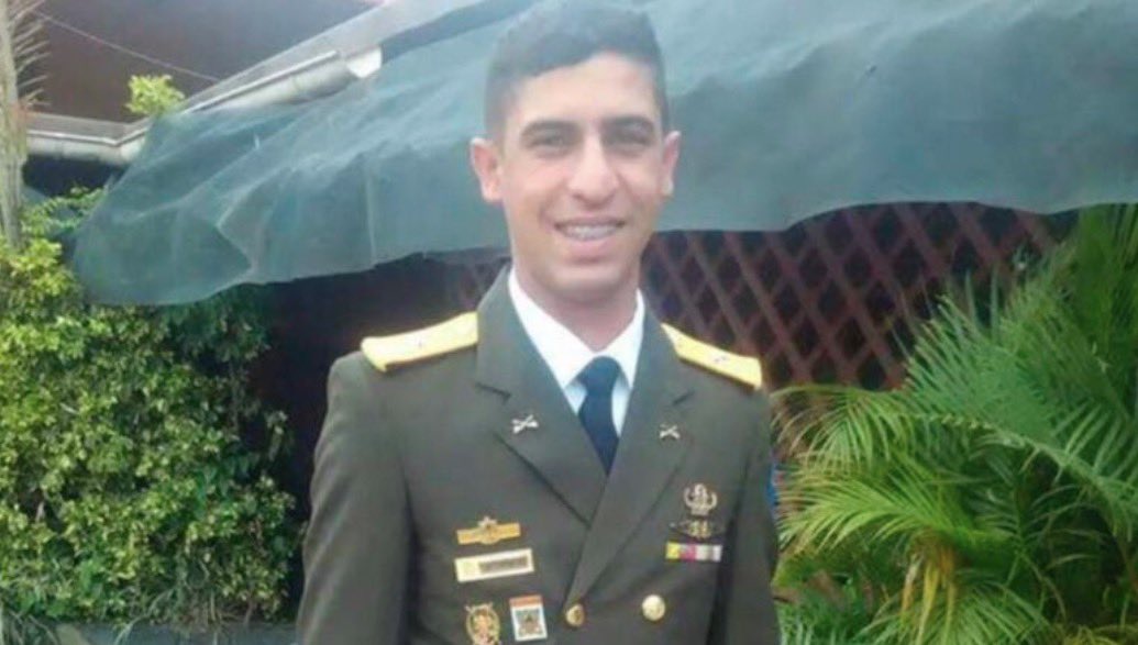 LaMananaDigital's tweet photo. ONU exige libertad inmediata del teniente Franklin Caldera: «Su detención es arbitraria»
https://t.co/VlobEPAguj
#23Dec #Venezuela #LaMañanaDigital https://t.co/KCcaVRxzTb