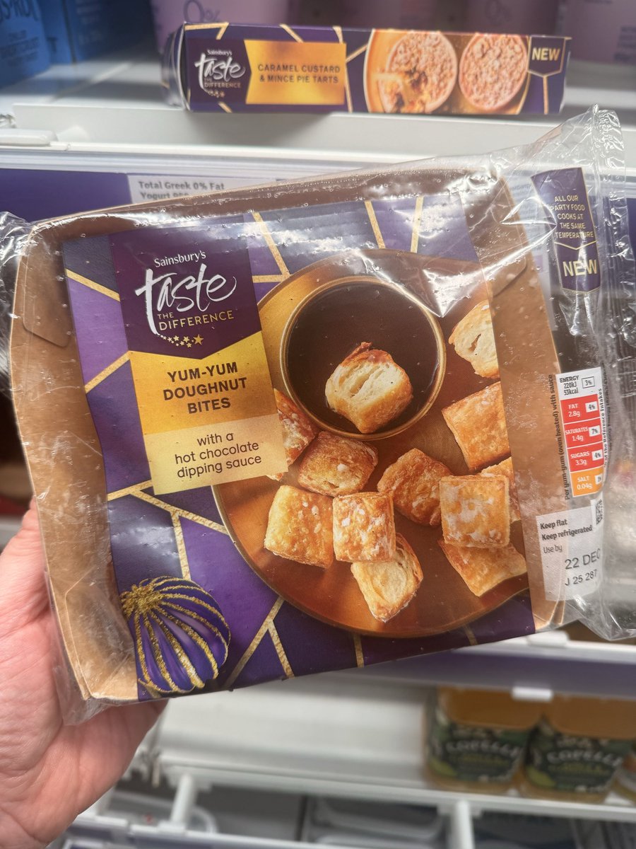 All_Things_New_'s tweet image. Festive Finds! 🎄 At Sainsbury’s @sainsburys #sainsburys #dessert #trifle #smores #cheesecake #yumyums #wellthisisnew