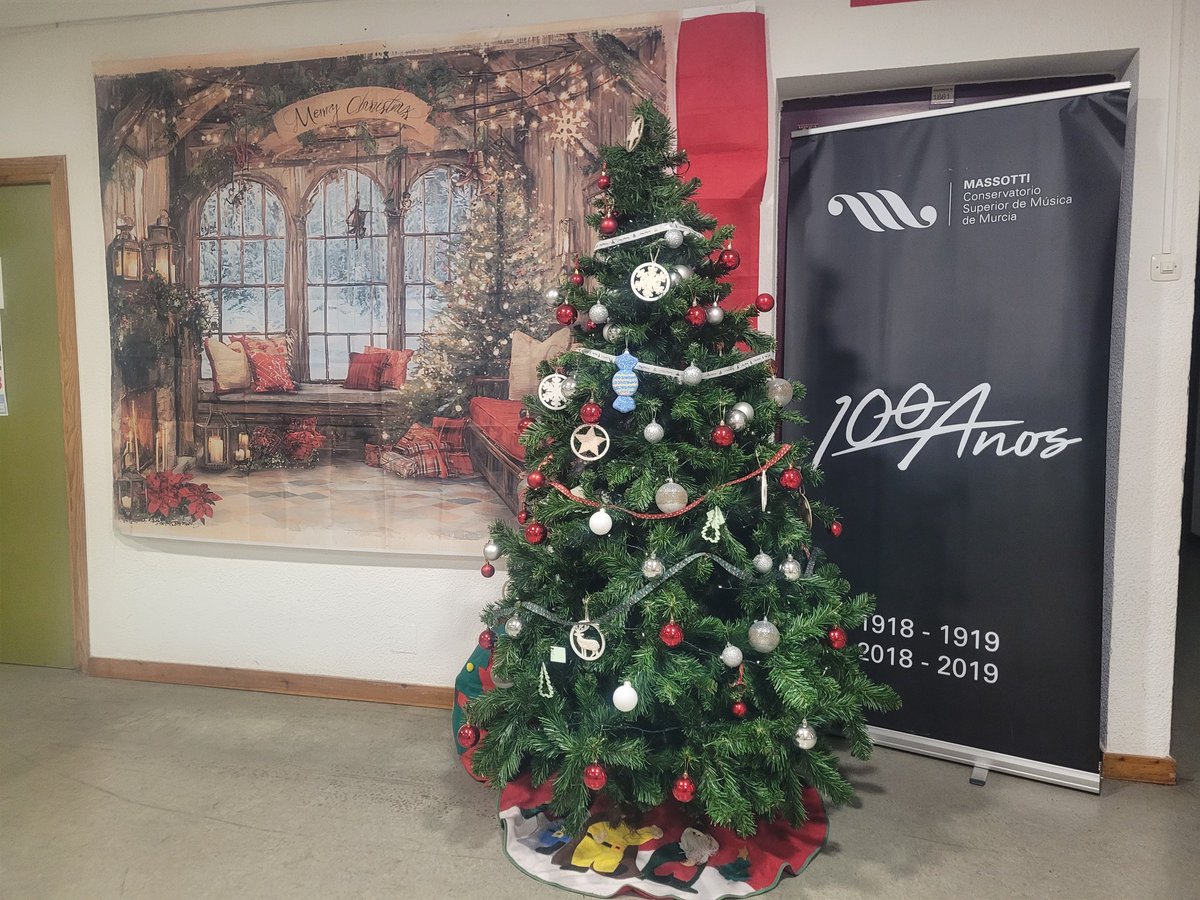 CSMMURCIA's tweet image. Así luce nuestro centro
#Navidad