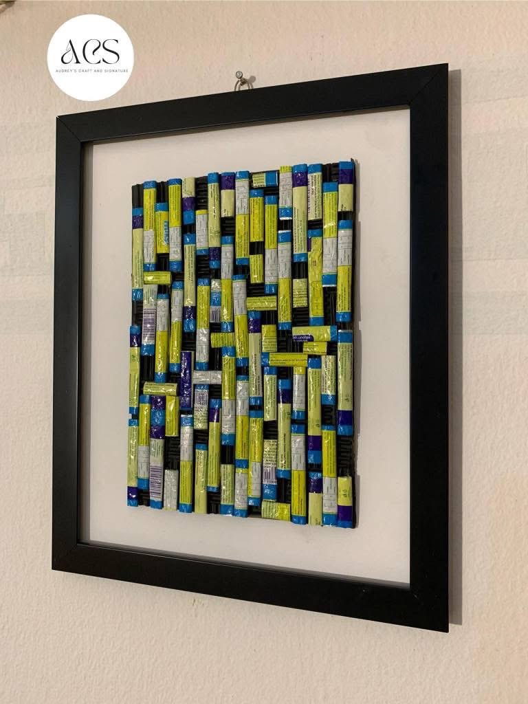 It’s another one from <a href="/Audreys_Crafts/">TRASH DIARIES 🦋</a> 

Bringing beautiful solutions to environmental pollution 😃

Please retweet guys🙏