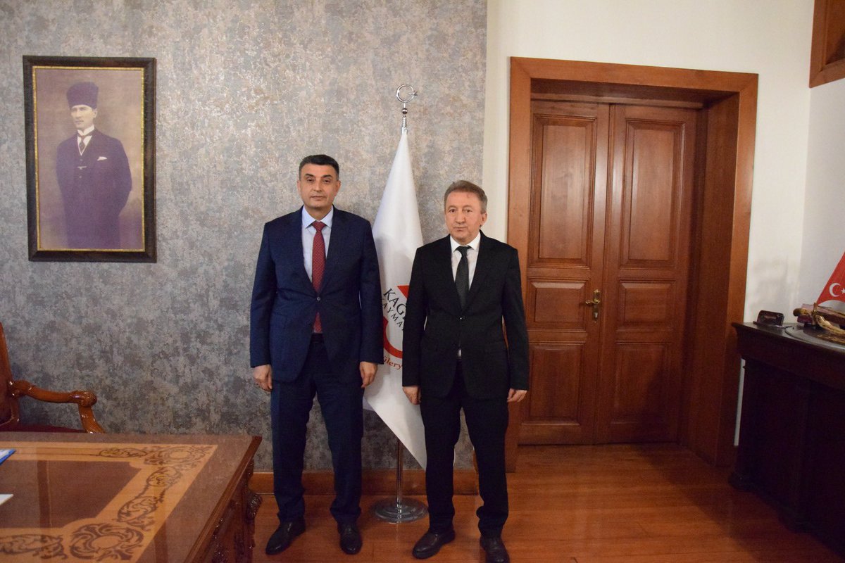 TESistanbul4's tweet photo. @turkegitimsen İstanbul 4 Nolu Şube Yönetim Kurulu @TC_Kagithane Sn Yüksel Kara’yı makamında ziyaret etti. https://t.co/gXUPYnsjav