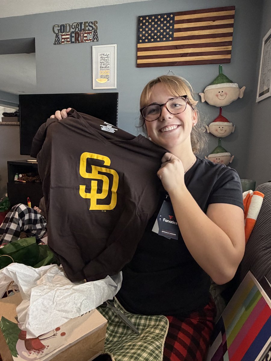 Chris Fore tweet media