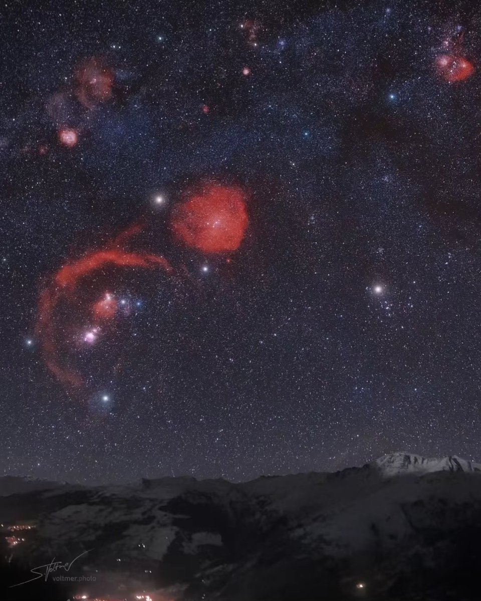 SeVoSpace's tweet photo. Orion in H-alpha
Merry Christmas and Clear Skies ✨
📷 @SeVoSpace
#starrynight #alps #nightscape #halpha #sebastianvoltmer https://t.co/2k7doLKsrC