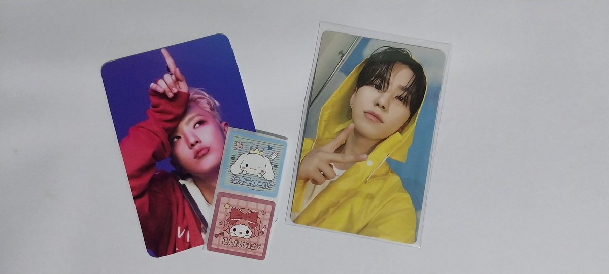 hoshamster_'s tweet photo. happy mail! ☔️💛🐯💌

feedback extremamente positivo para @maari_1101 por me vender esse lindo hoshi capinha de chuva! a Mariana foi super atensiosa comigo, enviou super rápido e muito bem embalado! o card chegou em perfeito estado. obrigada! https://t.co/Hf7nkyMg67