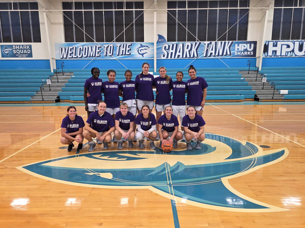 AlbionWBB's tweet image. Day 5 in paradise.  Game 2 and another Dub!! Drove to the North Shore for some beach time and beautiful scenery.  #Team56 #Hawaii2025 #makingmemories