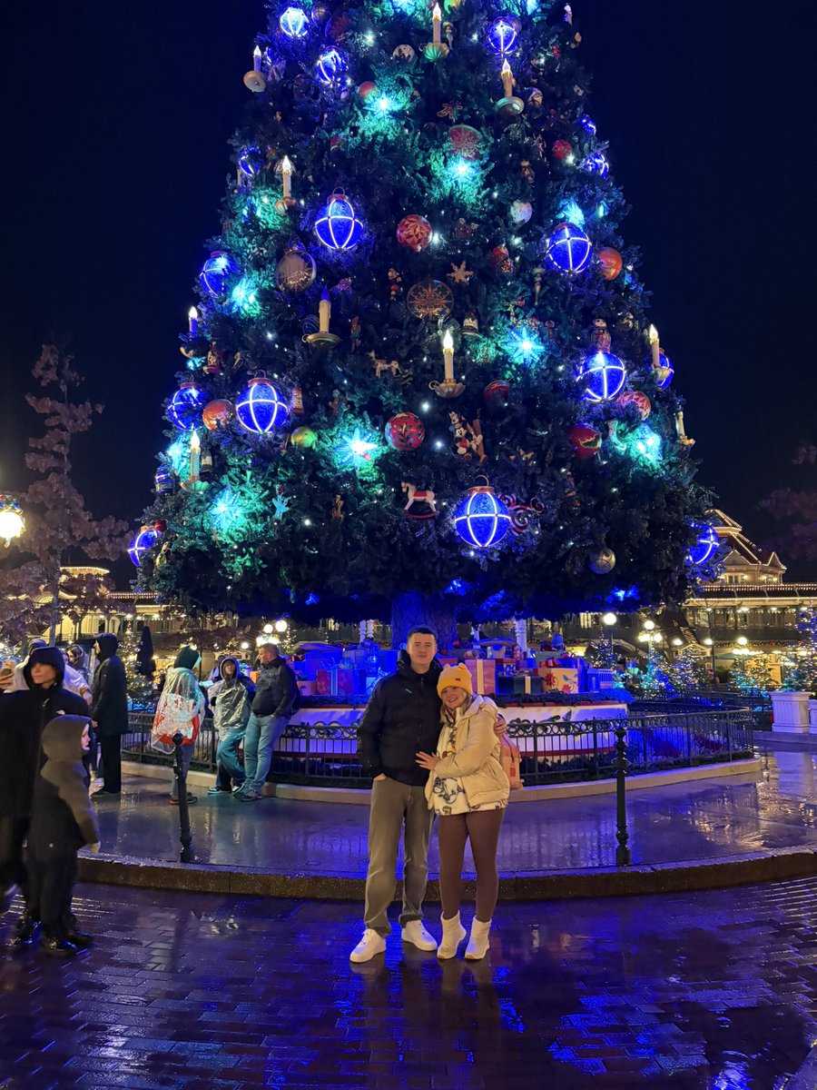 disney at christmas ❤️