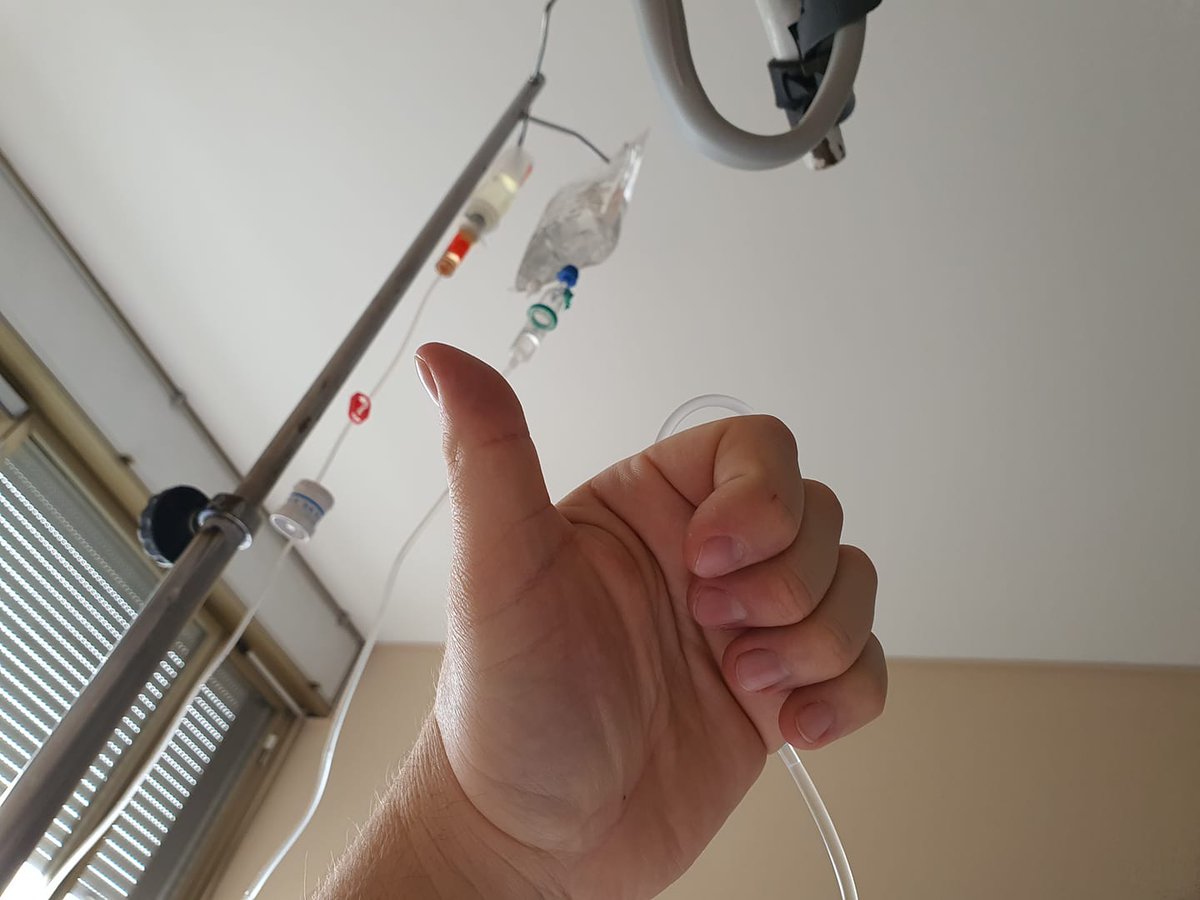 Na današnji dan, 4 leta nazaj so mi odstranili raka. Fantje, tako kot vas vsako leto spomnim, dejte se pregledat, pa če mislite da kej ni OK, pejte na pregled. Vem da je moški ego pa to, ampak ni vredno čakat.