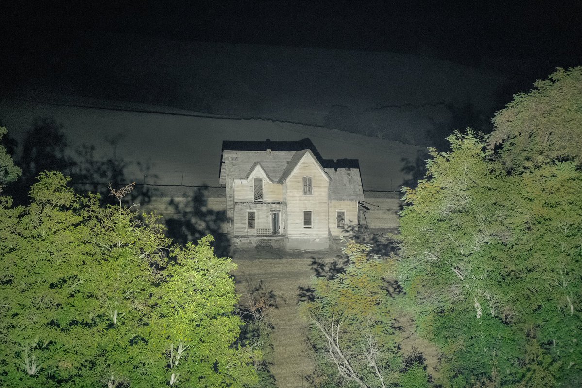 briscoepark's tweet image. art not made with ai