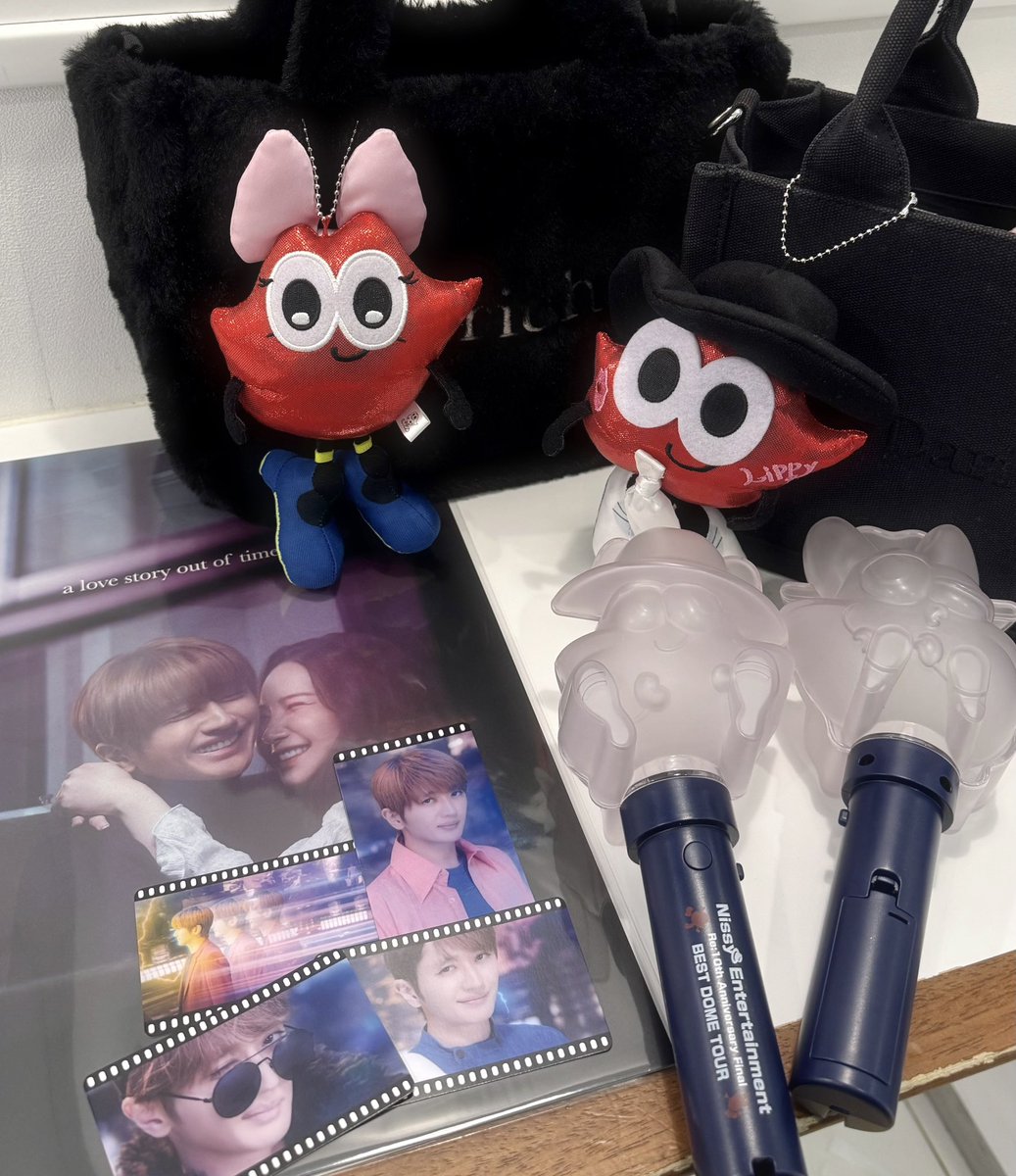 mk0716_aaa's tweet photo. ずっと前から考えていたものをこうして届けてくれてありがとう⸜❤︎⸝‍
やっと、という気持ちが痛いほど伝わるくらい作り込まれた最高の作品でした🪄
Nissyがいる時代に生きれて幸せ⸝⸝ᵕ ᵕ⸝⸝

#Nissy 
#Nissy_Re10thTHEMOVIE 
#Nissy_Re10thTHEMOVIE語りたい https://t.co/mtCsFxiPDc