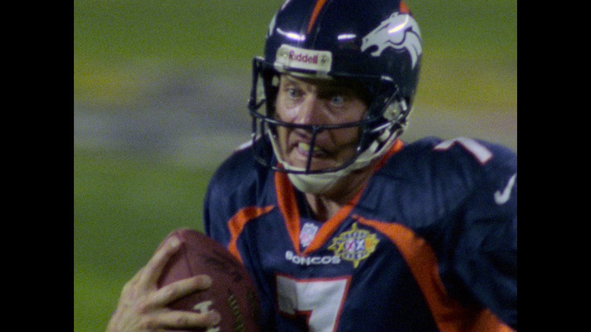 The entire team knew this one was for @johnelway 👏
“Elway” is now playing on @netflix!