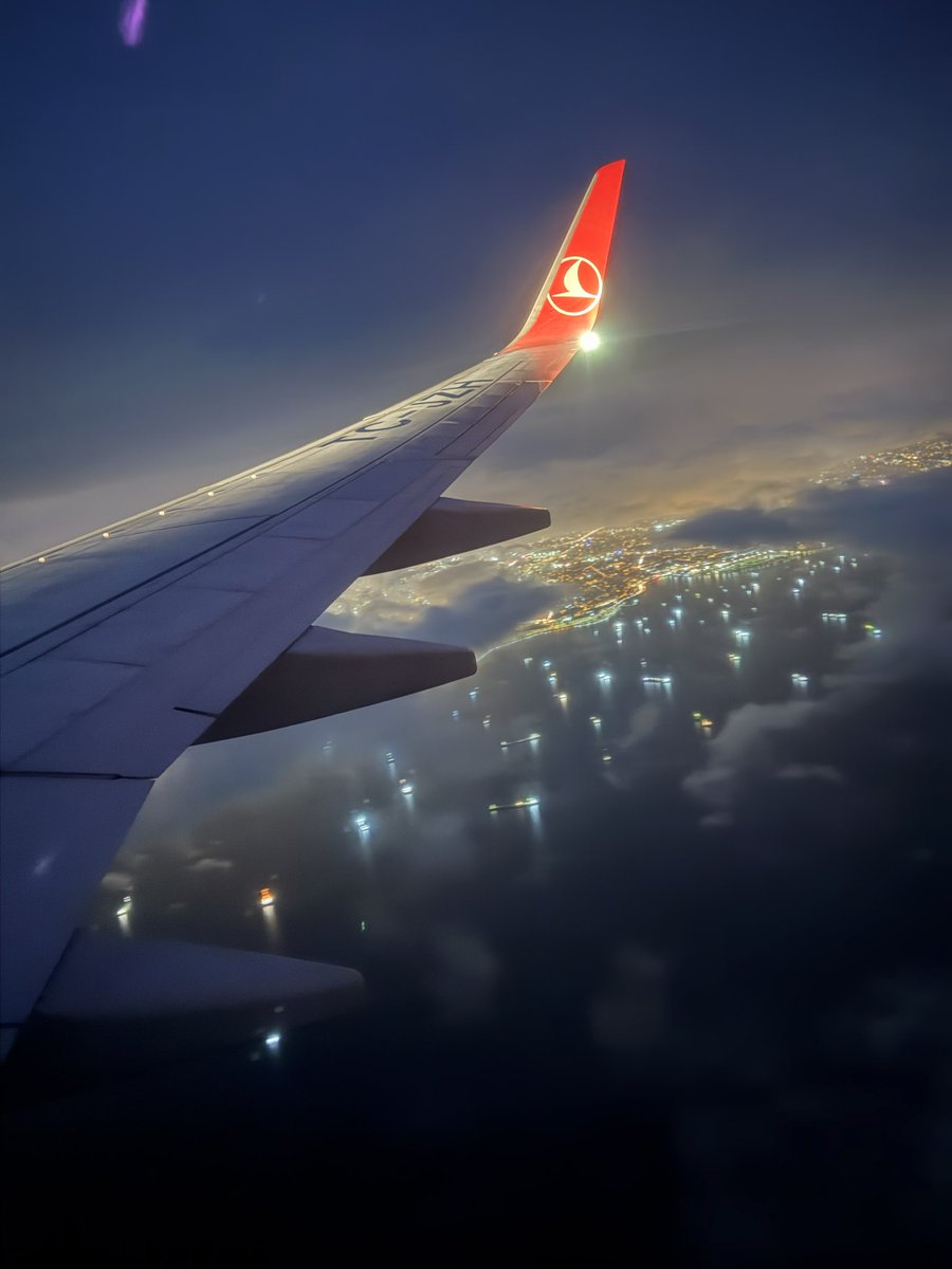 resatDev's tweet photo. @TurkishAirlines reklam yapsam, bu kadar güzel çekemezdim 📷 https://t.co/VWXdFCJzXS