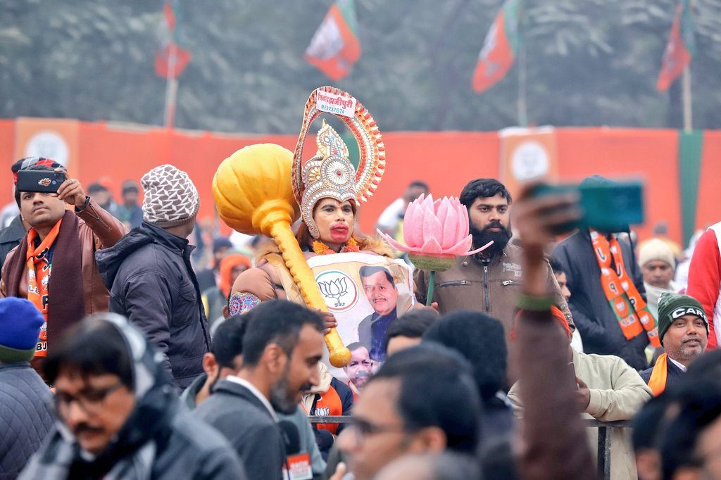 NitinNabin's tweet photo. आभार बिहार 🙏

बिहार के कोने-कोने से पधारे देवतुल्य कार्यकर्ताओं द्वारा किया गया यह ऐतिहासिक स्वागत मुझे सदैव स्मरणीय रहेगा।

आप सभी का पुनः हृदय से धन्यवाद। https://t.co/rWv9oSXRqs