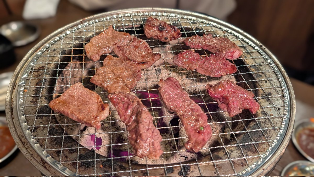 ニクタベタ
