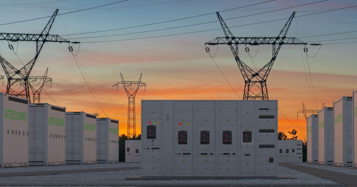 vallumsoftware's tweet image. Comparing #DataCenter Backup Power Systems - buff.ly/gDncSha #backuppower #UPS #IT #tech #energy #electricity