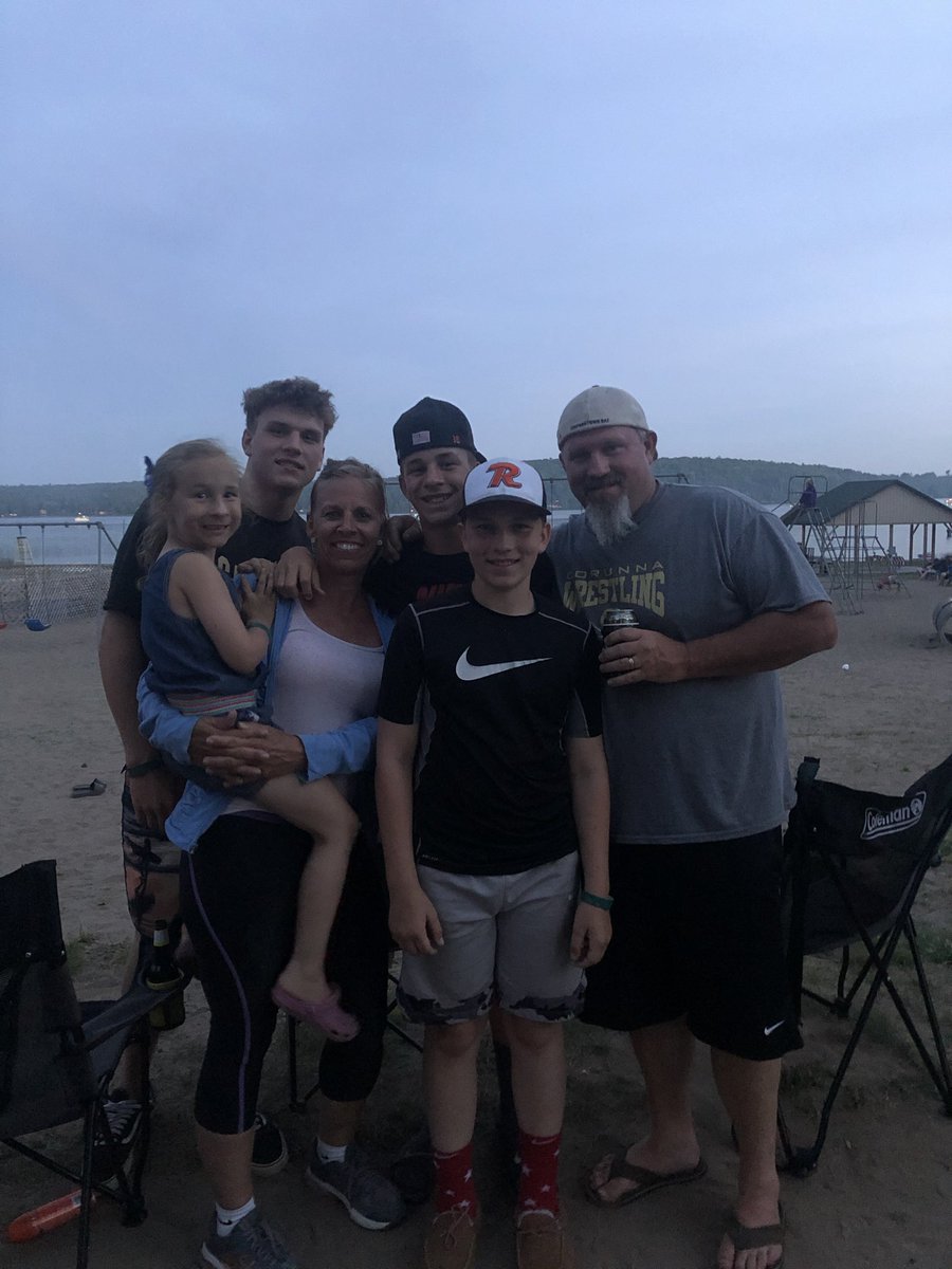 Andy Zeeman tweet media