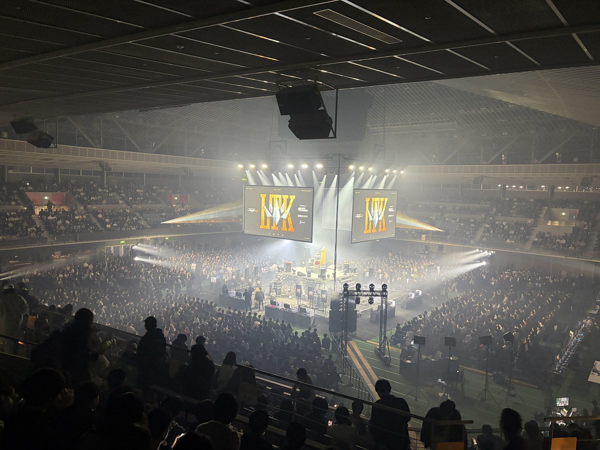 ヌーメ･フォージャー tweet media