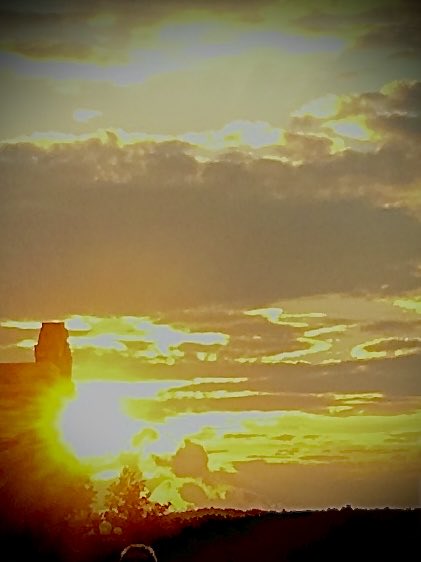 JeanPaulKrause's tweet photo. “Your faith in the Lord is a force to be reckoned with, your relationship with Christ is a force for good. If it’s going to be that, if it’s going to thrive, it can’t default to comfort. We can’t always default to ease.” - Fr. Mike Schmitz ❤️✝️♥️ #LiveLikeJesus #GodIsLove https://t.co/Qc2S8evgKt