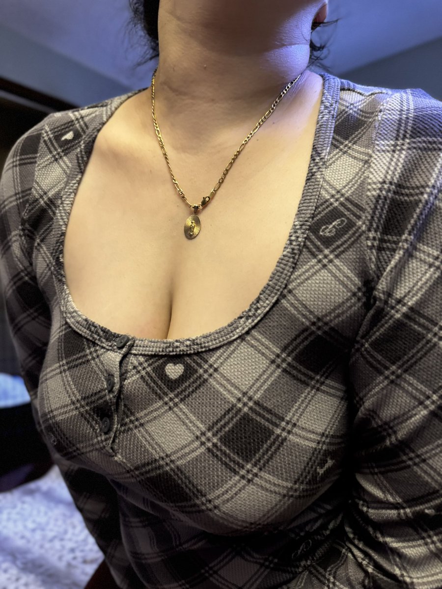 spoilingpixie's tweet image. A good wallet paid for this one.

Join the simp army for Princess Pixie