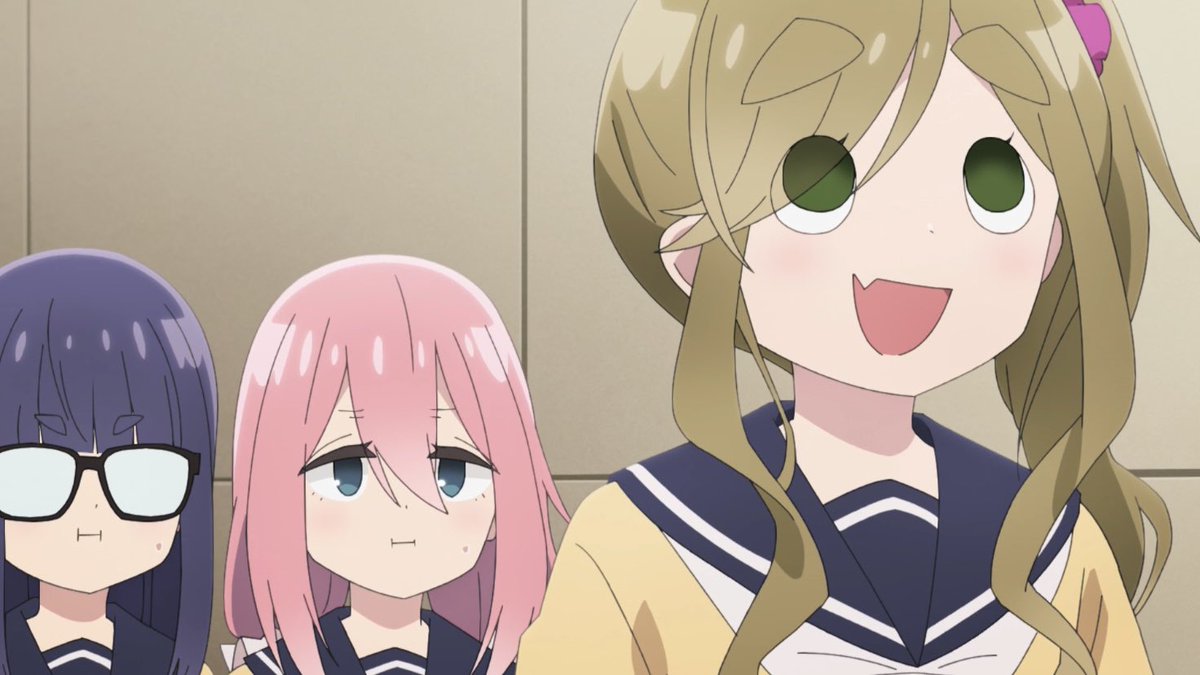 クリスマス彼女と過ごすわ〜