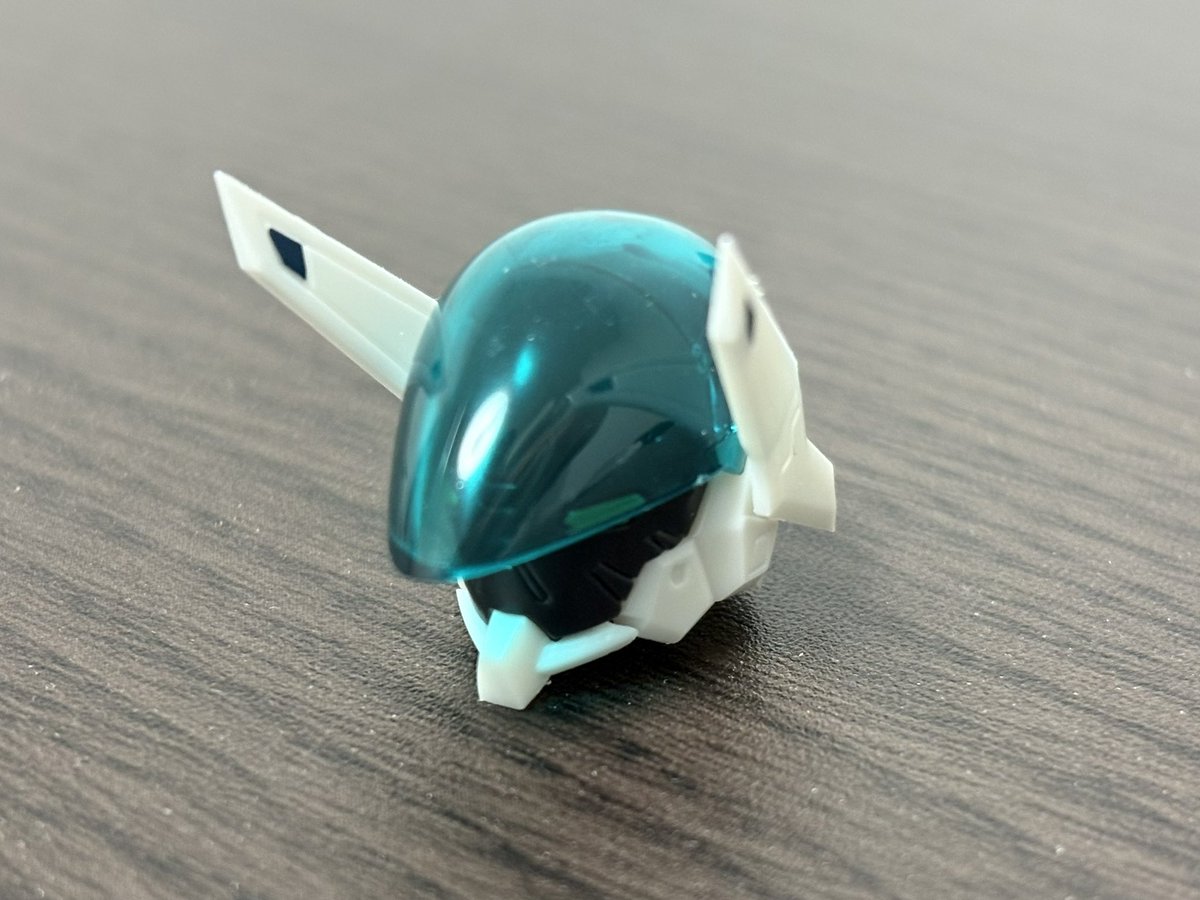 中身気になって見てみたら、おぉってなった🤣 プラモなんて全く作らん