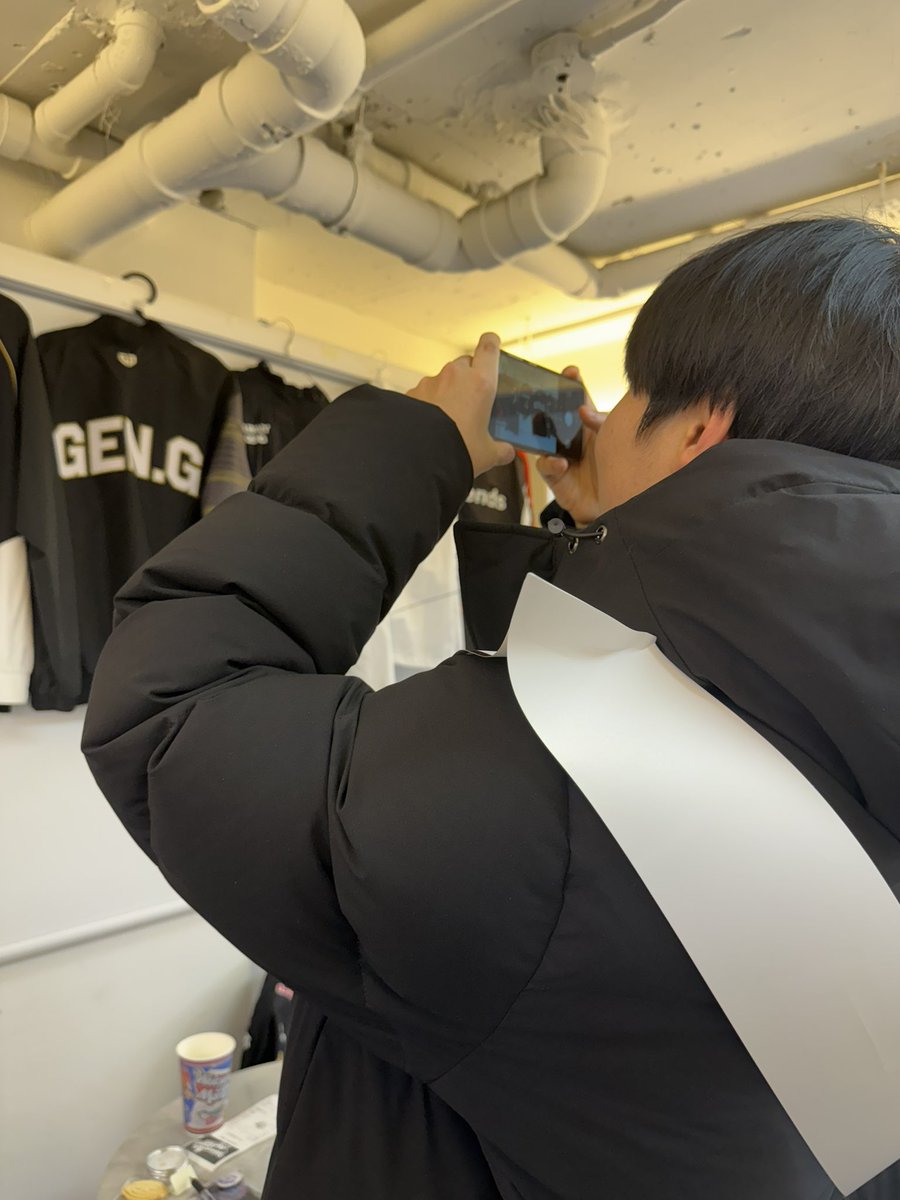 지만이 tweet media