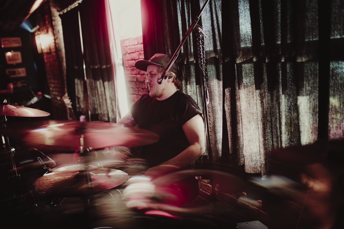 Hermana Furia tweet media